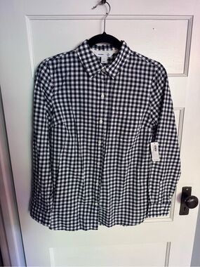 Old Navy Gingham Button-Down Shirt in Navy and White